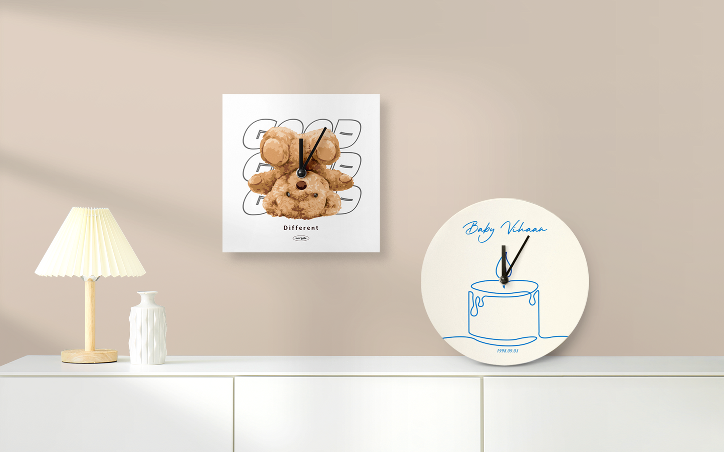 Circle wall NAVI clock